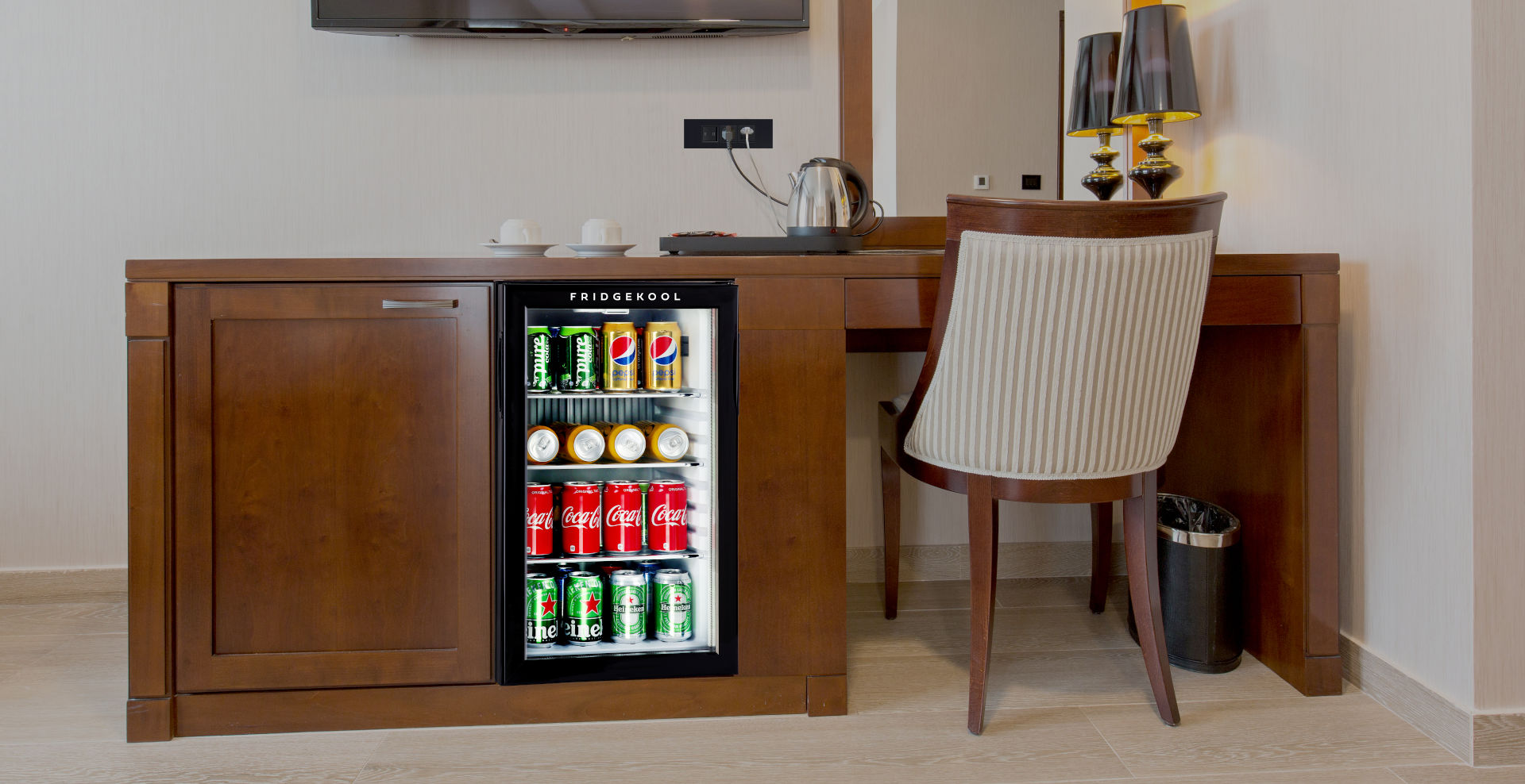 Fridgekool Fk50cte Installed In Hotel Desk Us